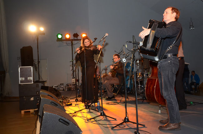 2012-12-06_20-42-23