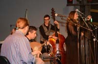 2012-12-06_20-35-01