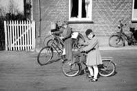 1954-04-05_01