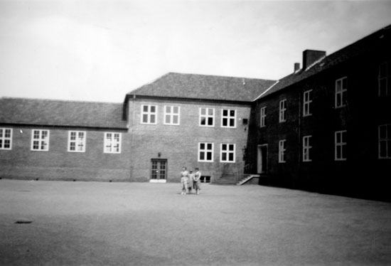 annelise-123