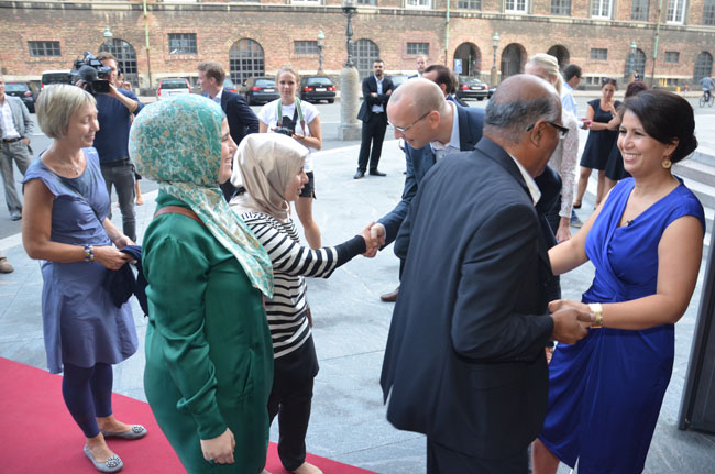 2012-08-17_19-40-08_2