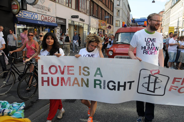 Pride-2008-054