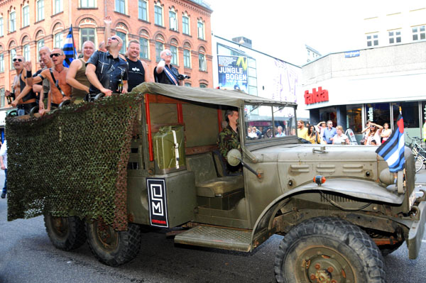 Pride-2008-085