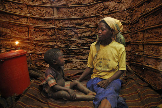 Batwa-Kitahuria-051