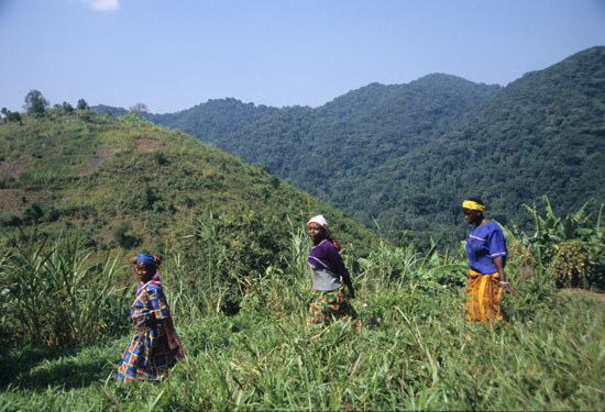 Batwa-Kitahuria-057