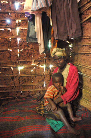 Batwa-Kitahuria-064