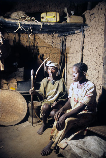 Batwa-Kitario-140