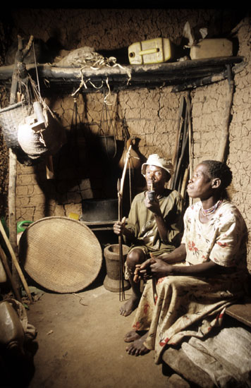 Batwa-Kitario-141