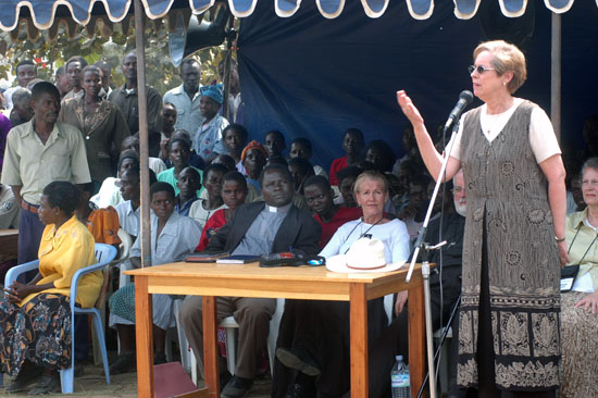 Batwa-party-080