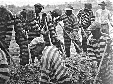 Historical photo of roadgang 