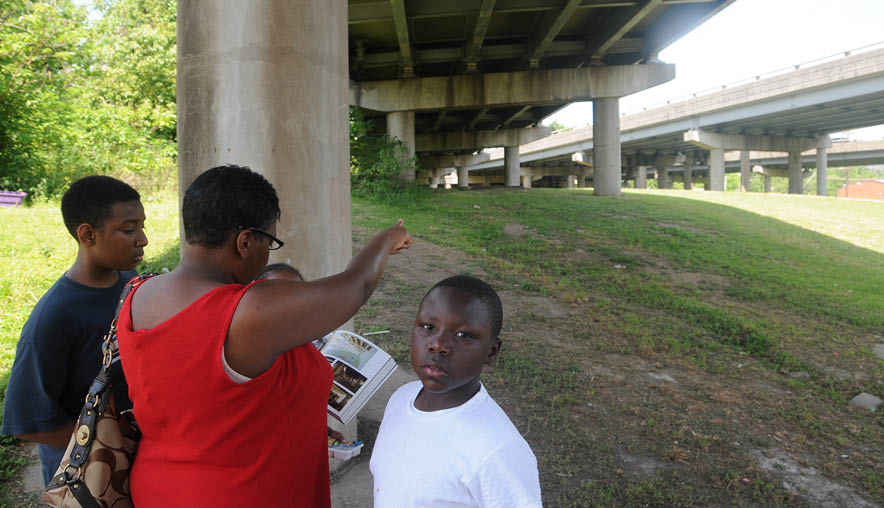 2009 - Baton Rouge, LA with my book 