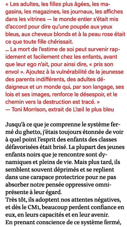   Les adultes, les filles plus âgées, les magasins, les magazines, les journaux, les affiches dans les vitrines — le    