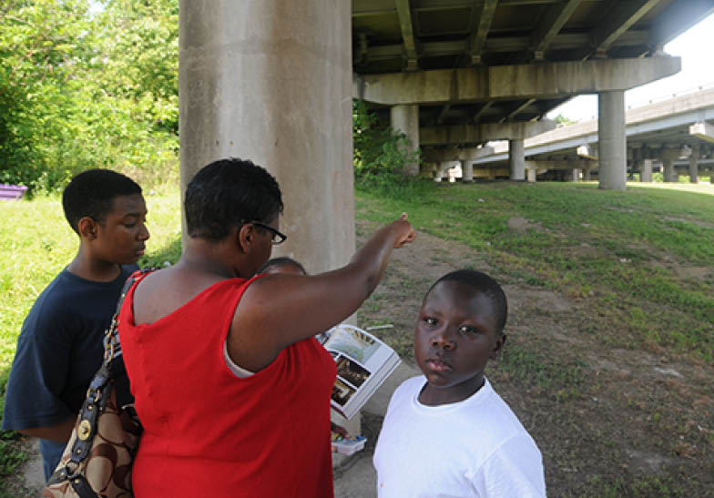 2009 - Baton Rouge, LA with my book 