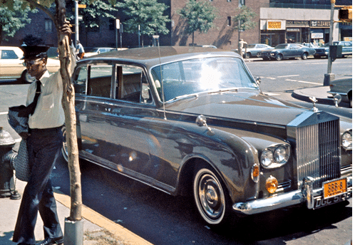 1973 - NYC  Rolls royce with black chauffeur