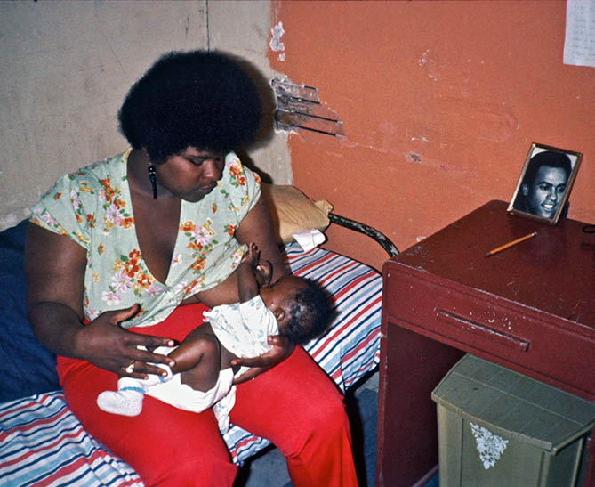 1975 - Oakland, CA  Black Panther with Huey Newton photo 