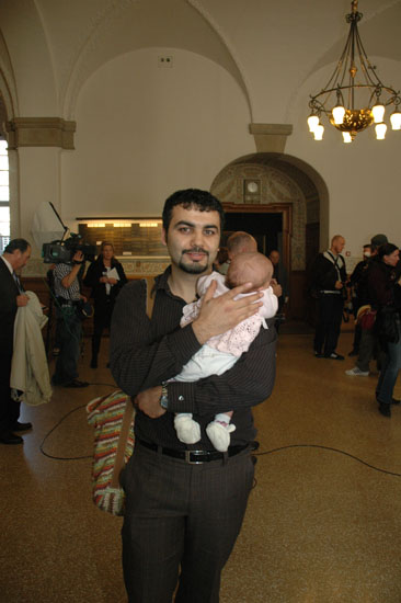 �zlem Cekic